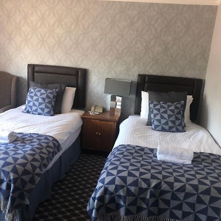 Raleghs Cross Inn Clatworthy Esterno foto