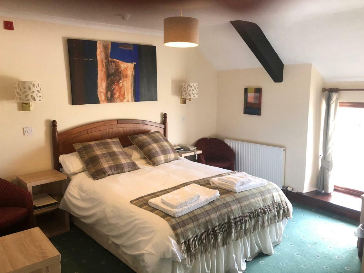 Raleghs Cross Inn Clatworthy Esterno foto